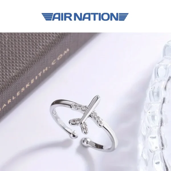 Anillo de Avión para dama con Piedras Sintéticas Brillantes